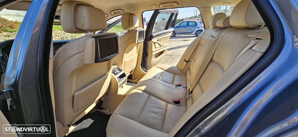 BMW 525 d Exclusive Auto - 20