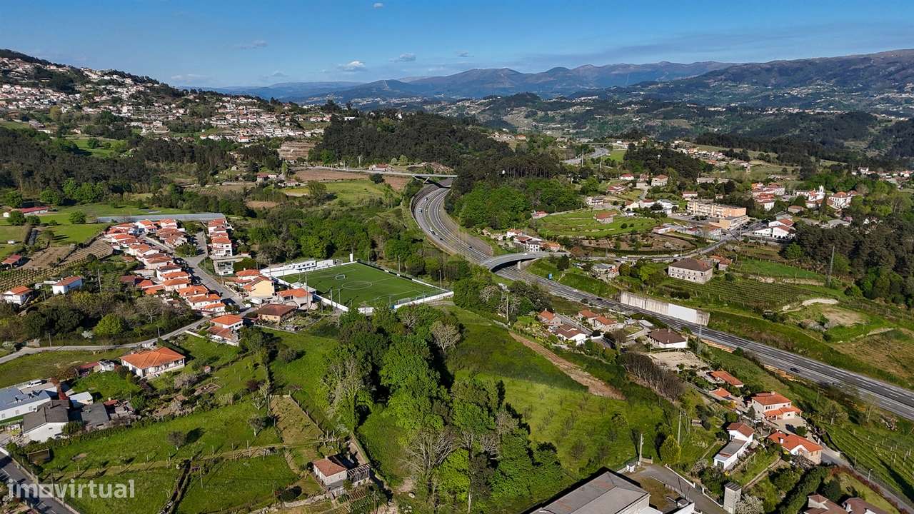 Vende-se terreno urbanizável com 42633m2 na Toutosa, Marco de Canavese-13