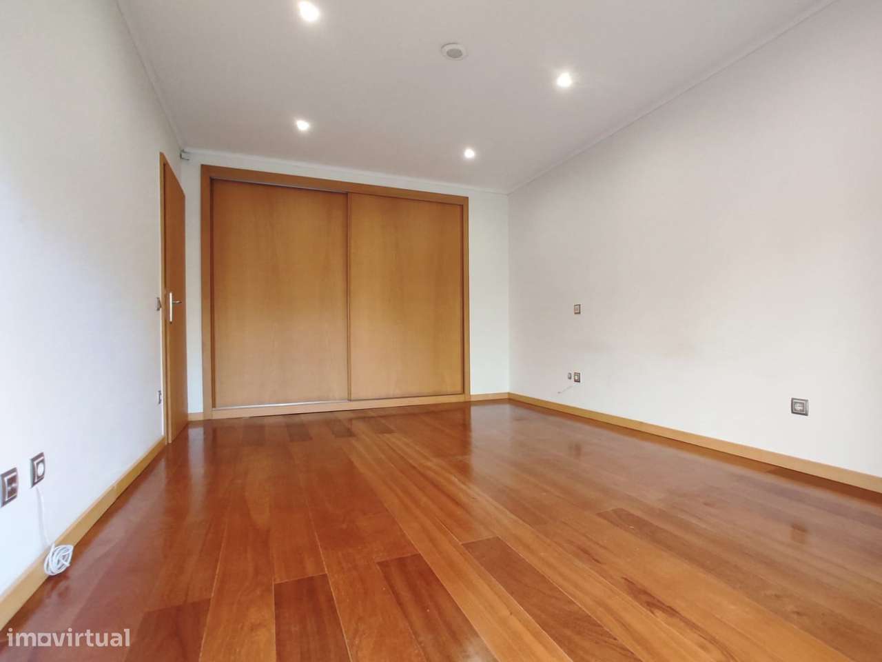 Moradia T4 NOVO PREÇO a 25min. do Porto-23