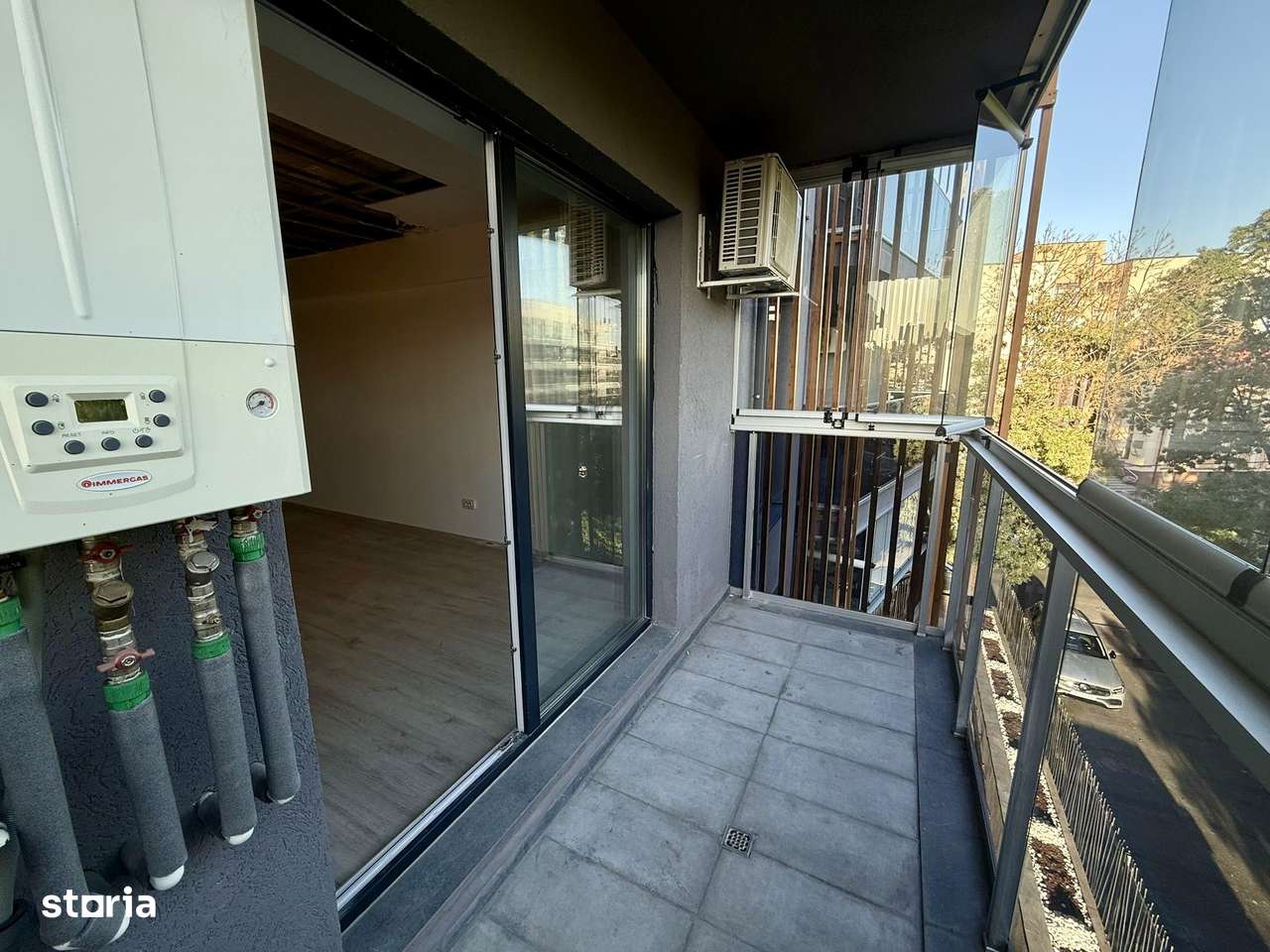 Studio Decebal | Bloc nou-4