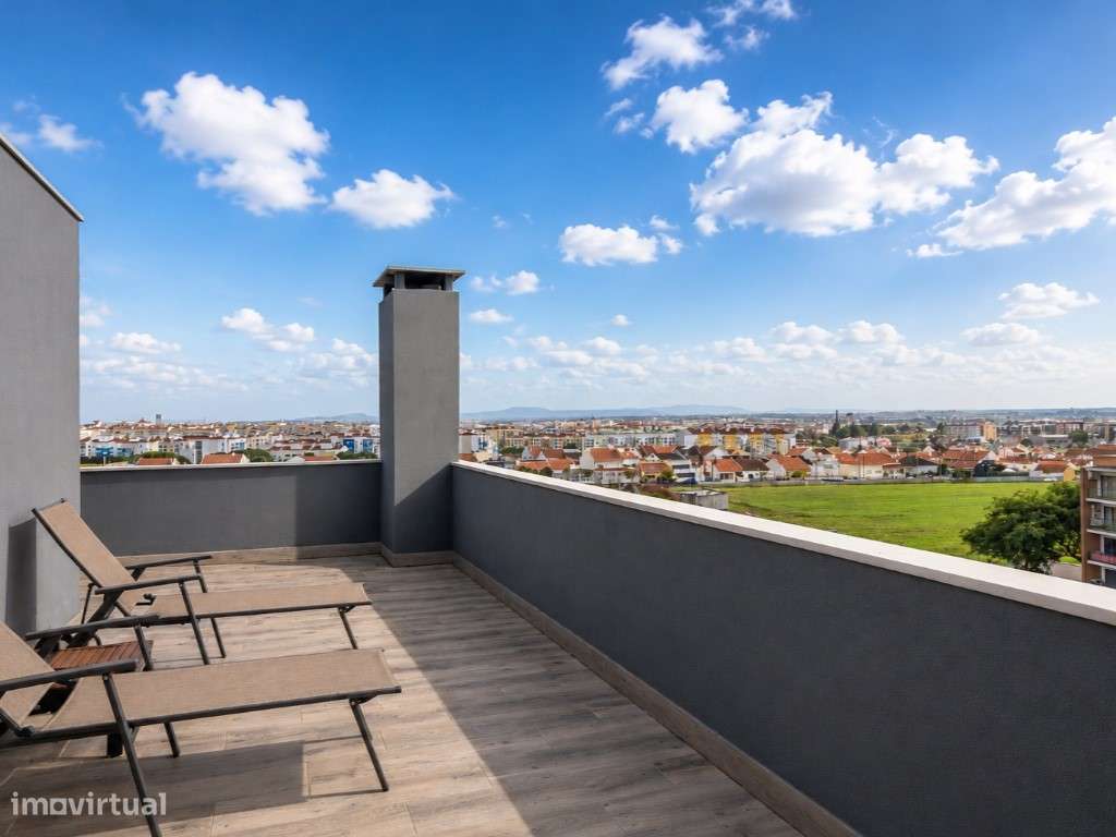 DÚPLEX PREMIUM EM ESTADO NOVO MONTIJO-21