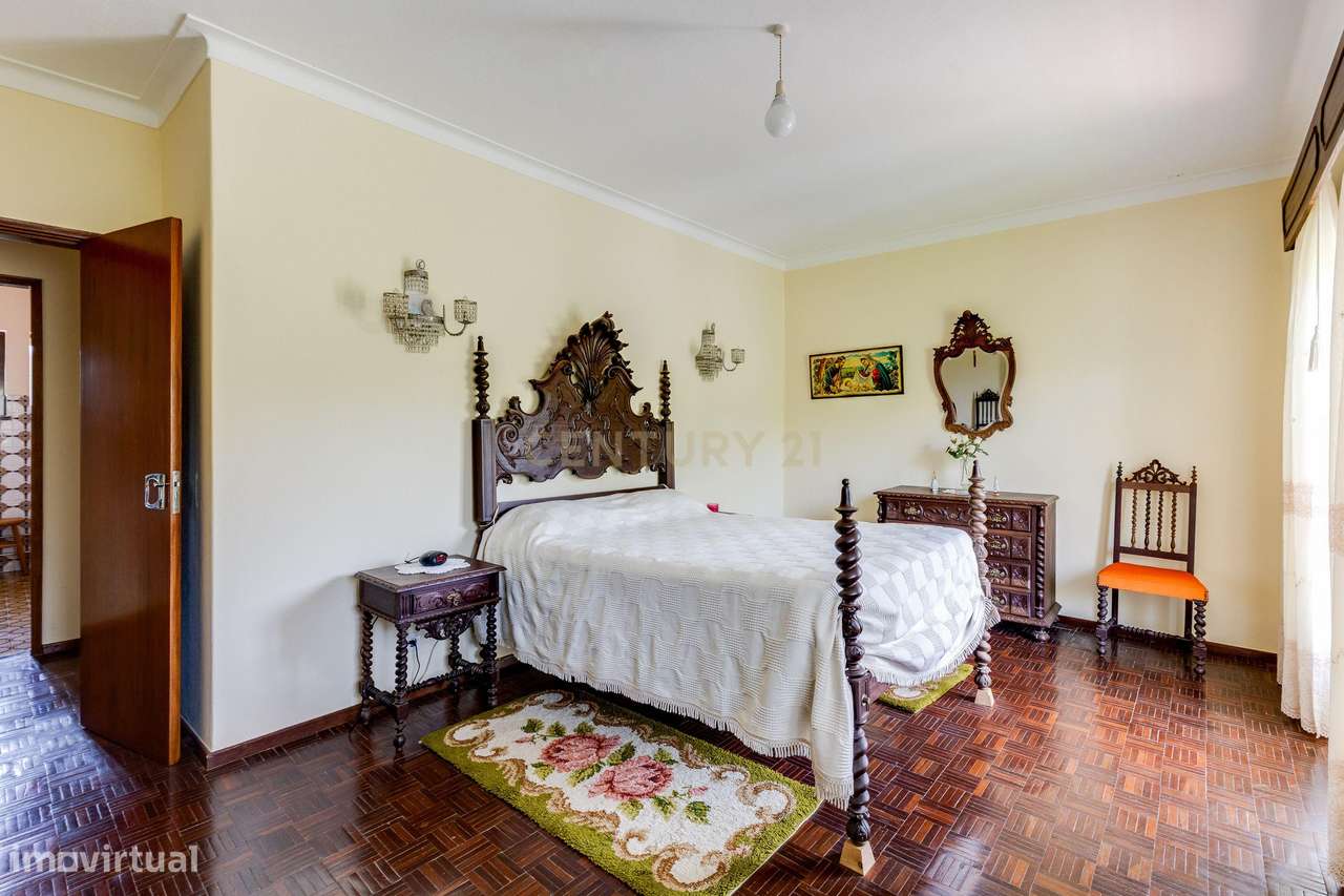 Encantadora moradia T-4 em Pipa, Vila Cã, Pombal - Oportunidade Única-18