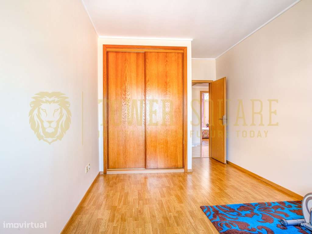 Apartamento T3 com arrecadação em Corroios-10