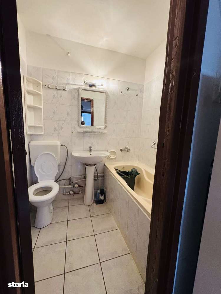 Apartament 2 camere decomandat Romanilor - Imagine principală: 5/7