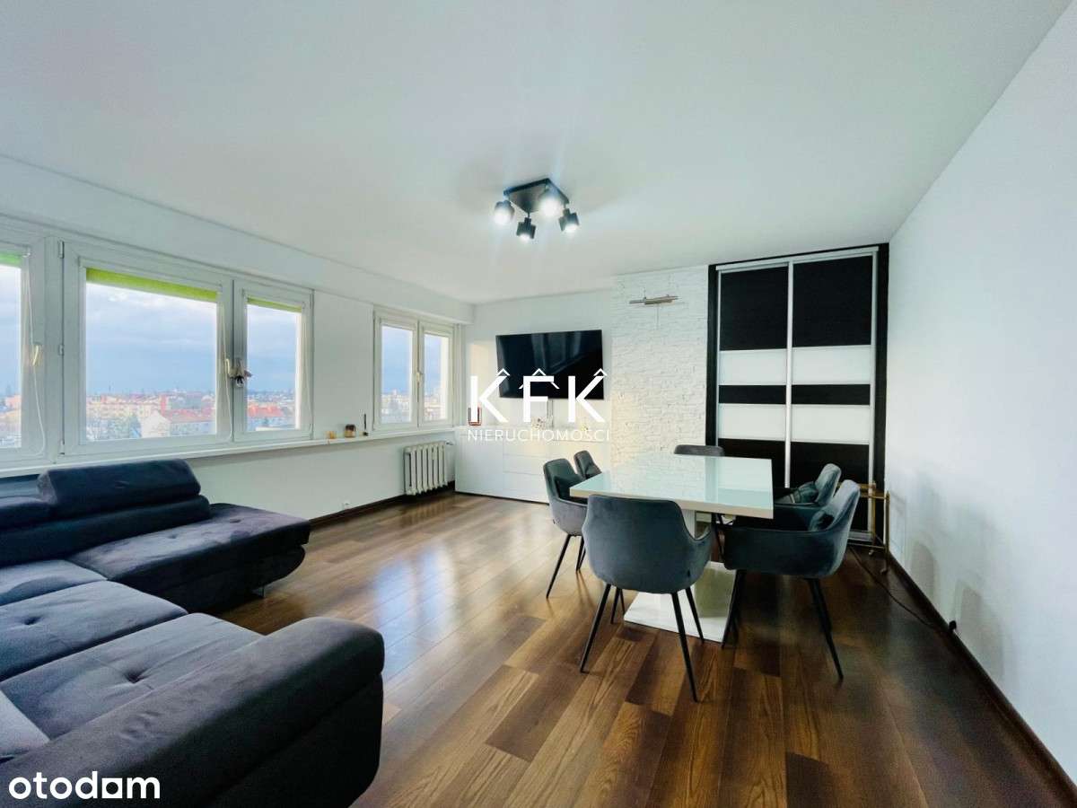 4 pokoje w Centrum Torunia z pięknym widokiem FILM-2