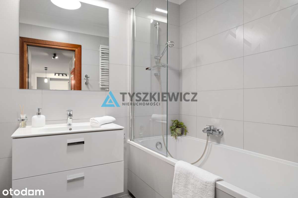 Mieszkanie z dużym ogródkiem i m. postojowym.-10