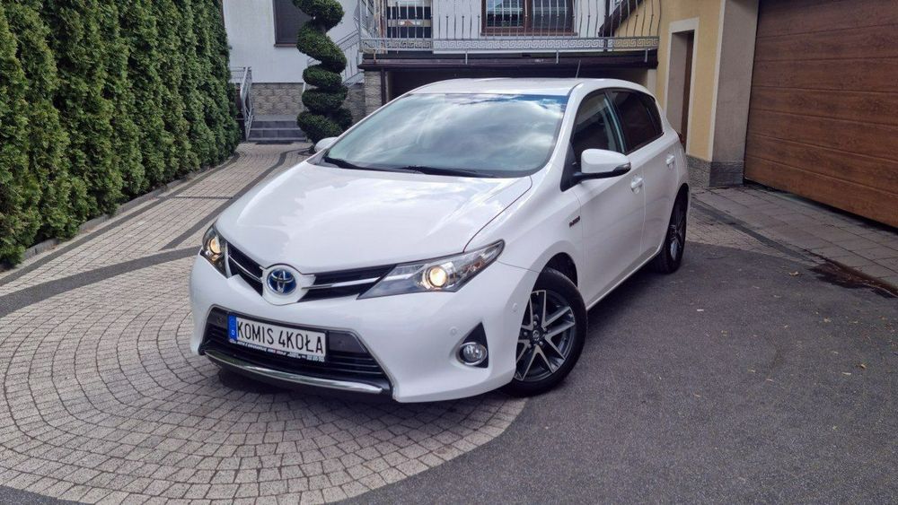 Toyota Auris II 2014
