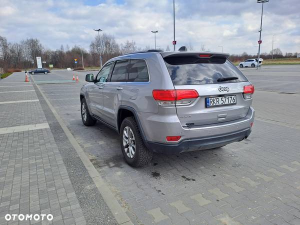 Jeep Grand Cherokee - 8