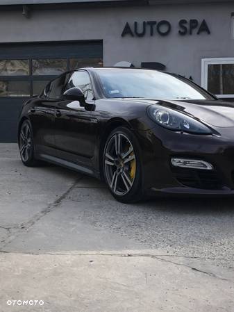 Porsche Panamera GTS - 25