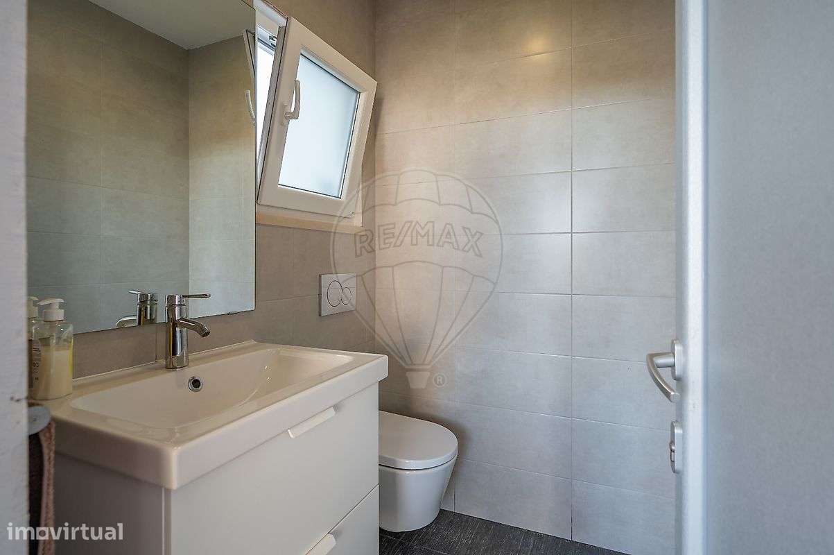 Moradia T4 para venda-9