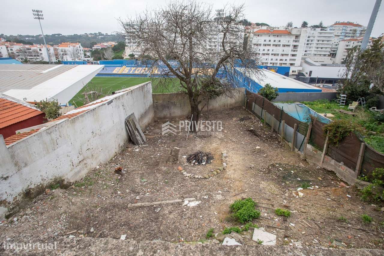Prédio Devoluto com 3 Apartamentos | Lote 551 m² | Alcabideche - Grande imagem: 5/30