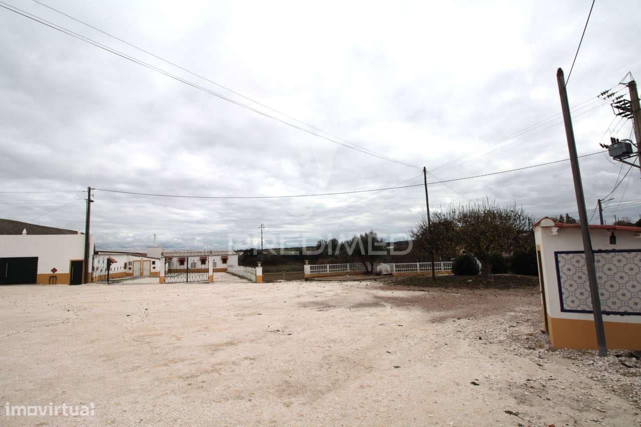 Terreno Urbanizável com 38.500 m² – Uma Oportunidade Exclusiva em S... - Grande imagem: 2/37