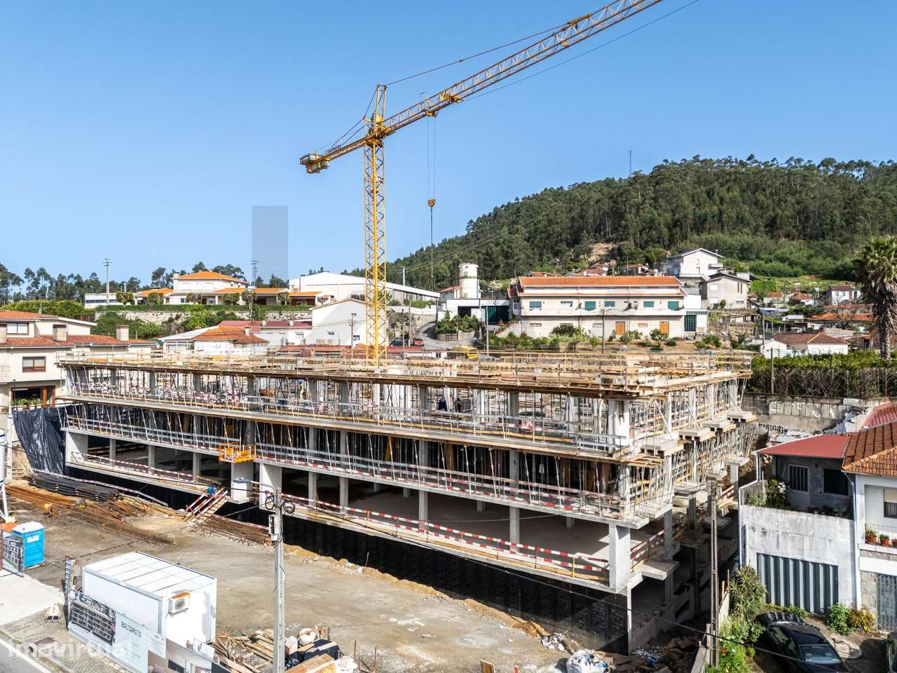 Apartamento T2 inserido no empreendimento Baltar 676, em Baltar – Pare-14