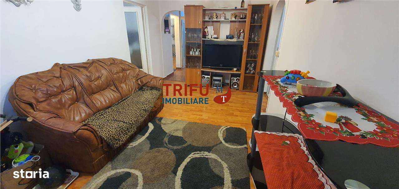 Apartament 3 camere de vanzare zona Dedeman - Imagine principală: 5/18