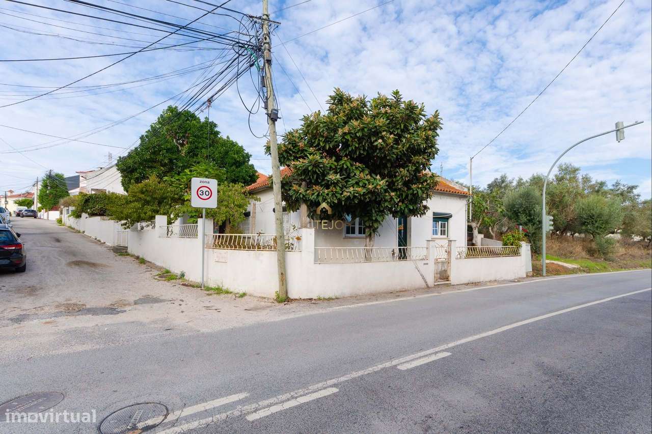 Moradia em Via Rara-26