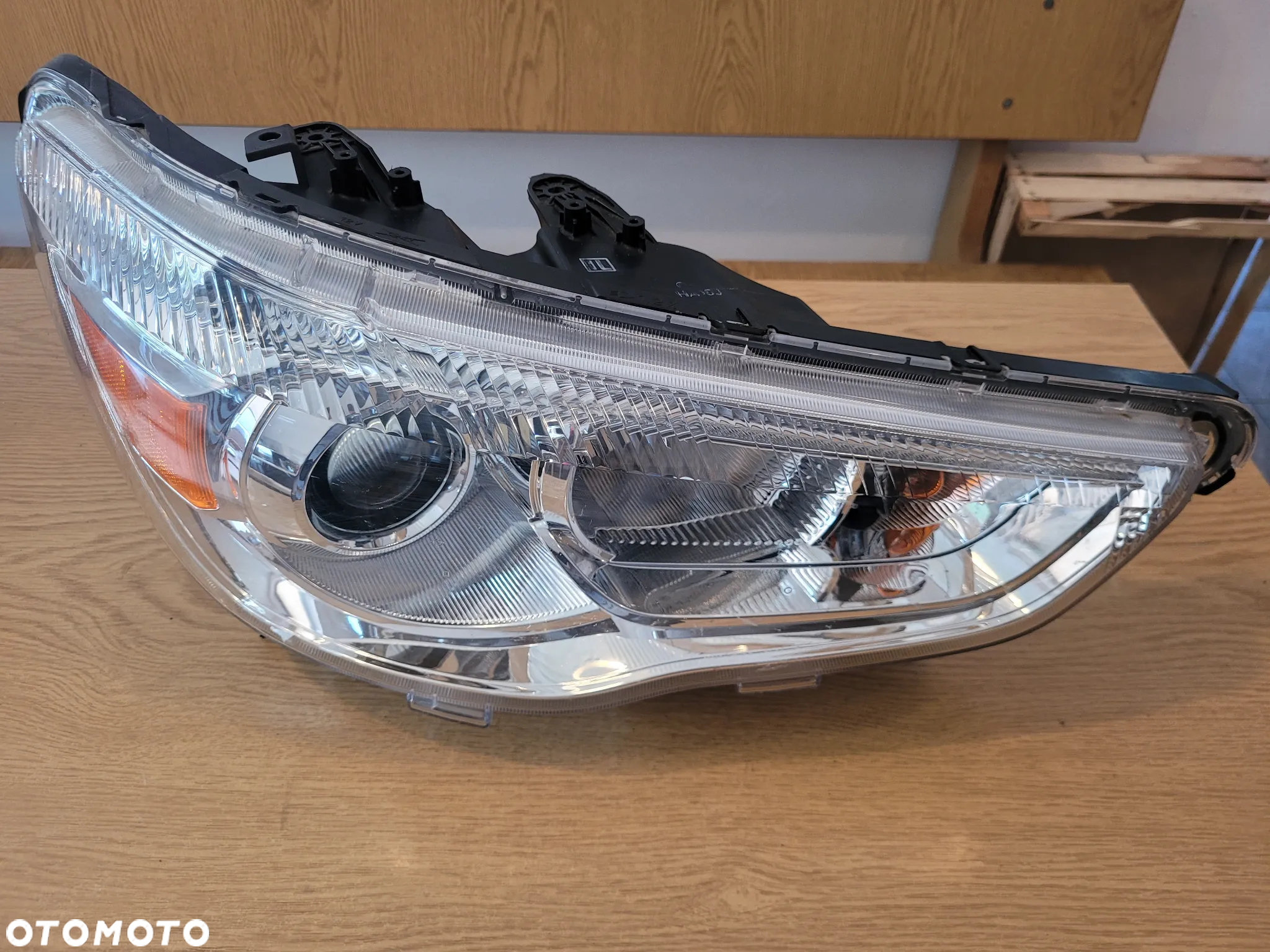 Lampa reflektor prawy przód Mitsubishi ASX Lift p9135R - 2