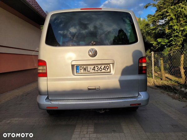 Volkswagen Transporter - 4