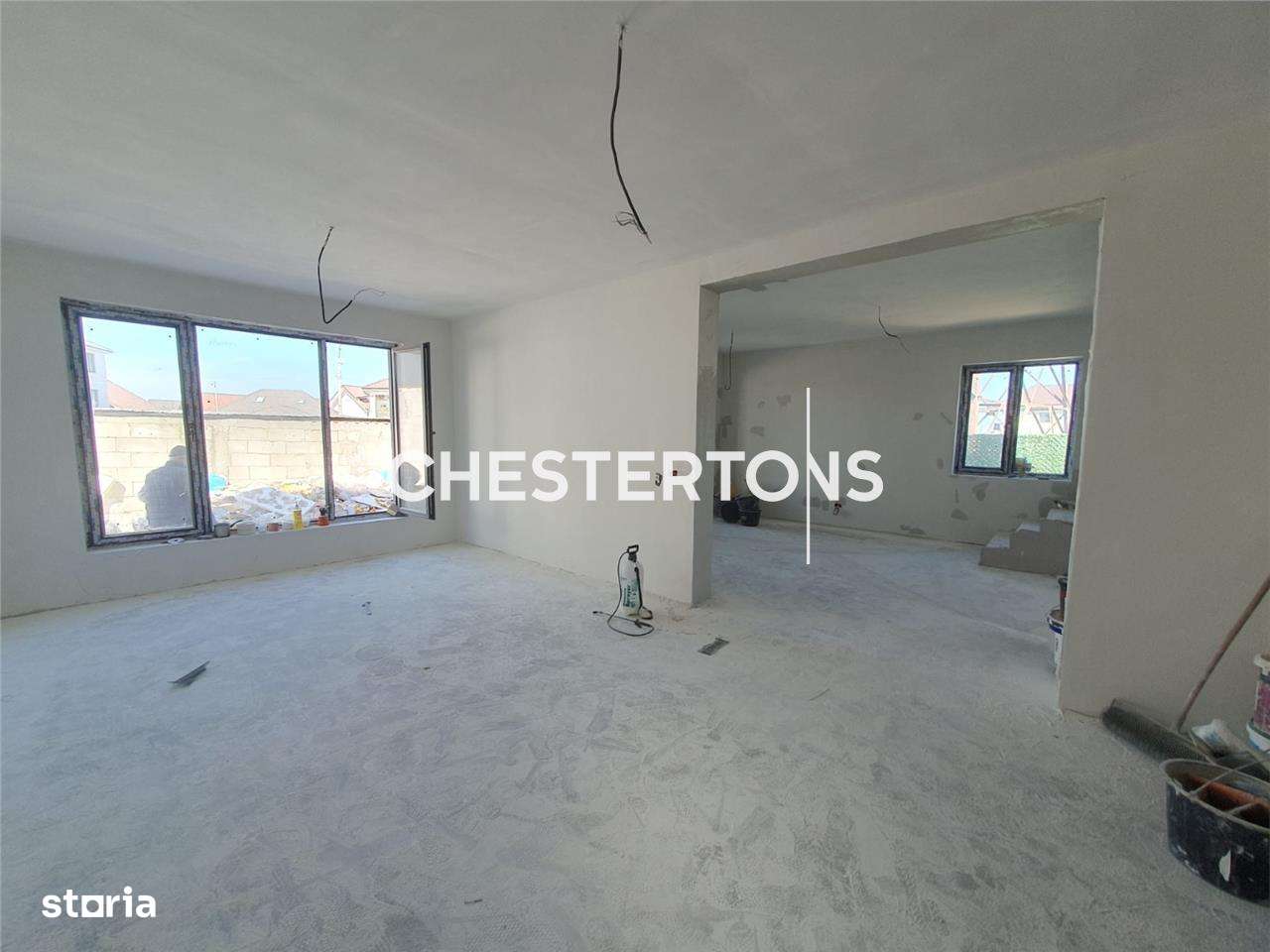 Duplex 8 camere cu doua intrari separate curte comuna Navodari-4