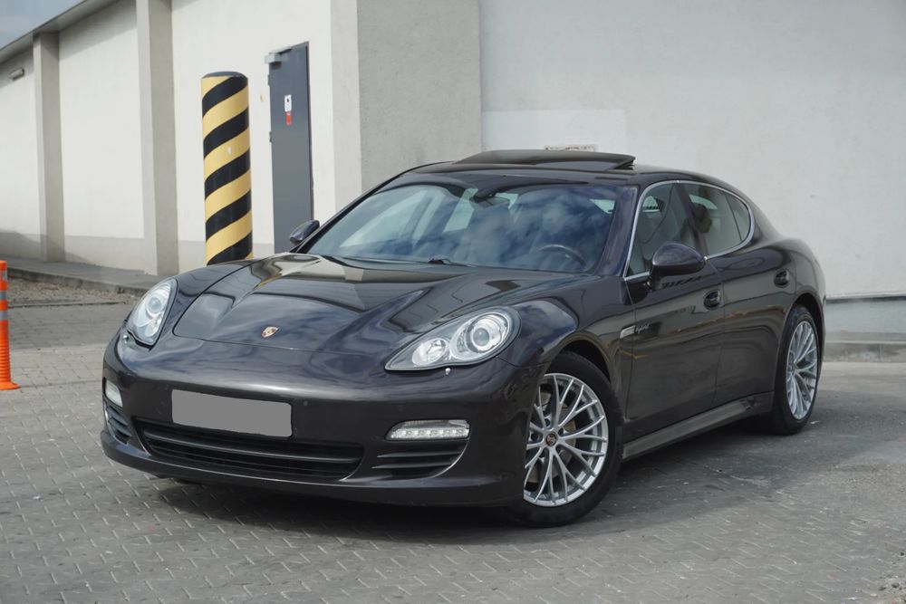 Porsche Panamera 2013