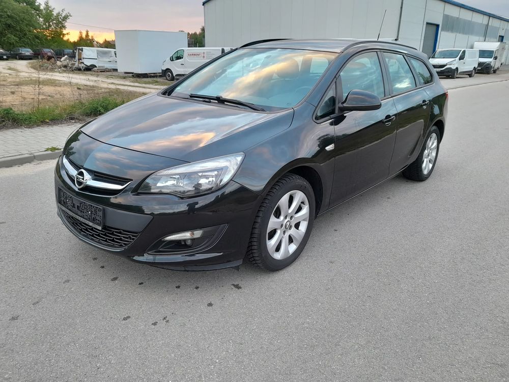 Opel Astra J 1.6 D (CDTI) Edition 2014