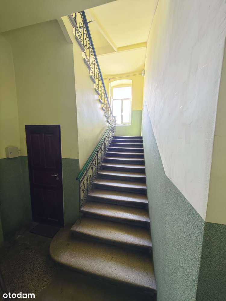 Tylko 6000 zł za m2. Duże mieszkanie w centrum Łodzi na 1 piętrze-17