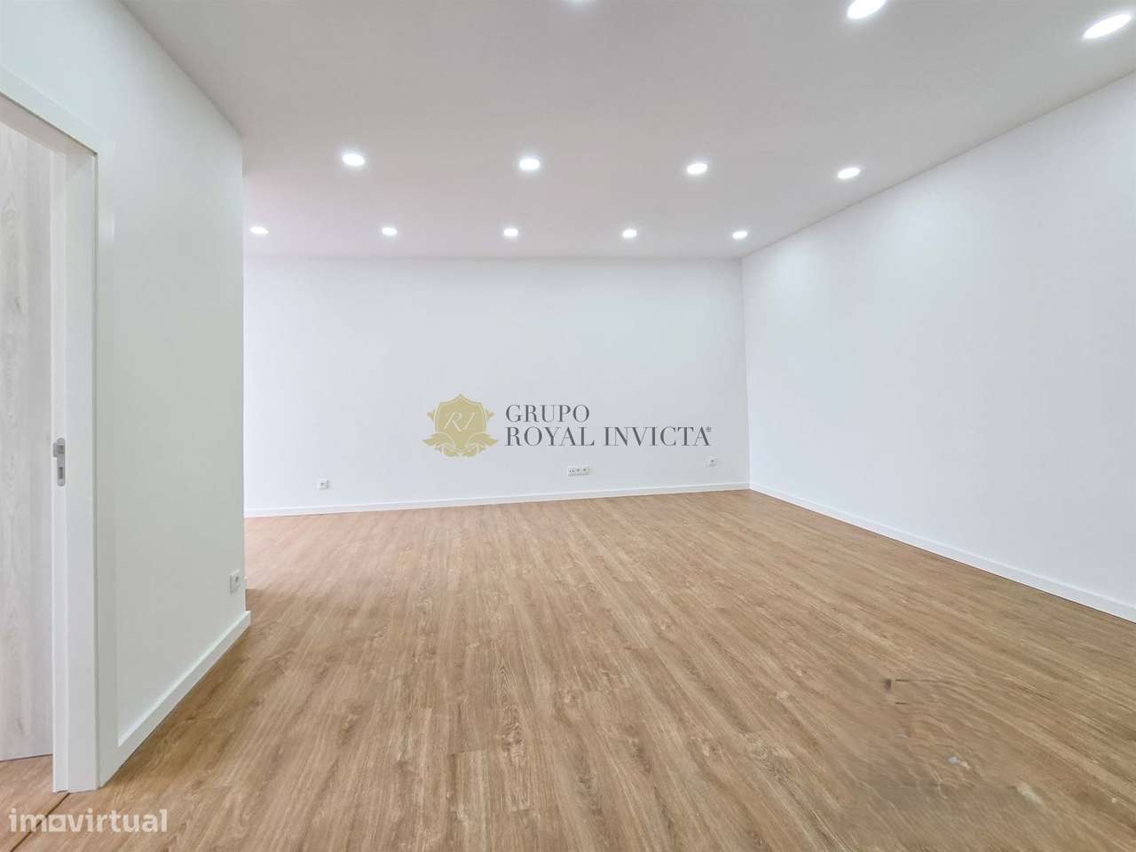 Apartamento T2 Totalmente Remodelado em Cedofeita - Porto - Grande imagem: 5/21