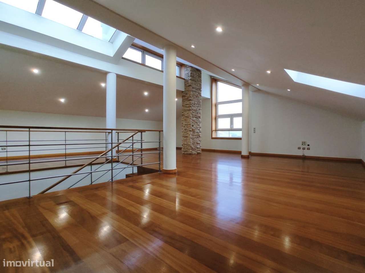 Moradia T4 NOVO PREÇO a 25min. do Porto - Grande imagem: 4/36