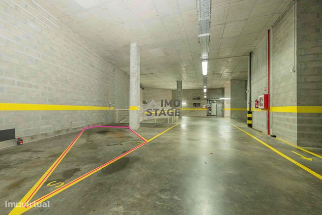 T2 de luxo com com Metro há Porta - Gaia-18