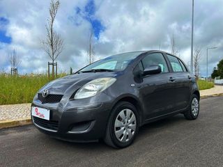 Toyota Yaris 1.33 VVT-i Comfort+AC