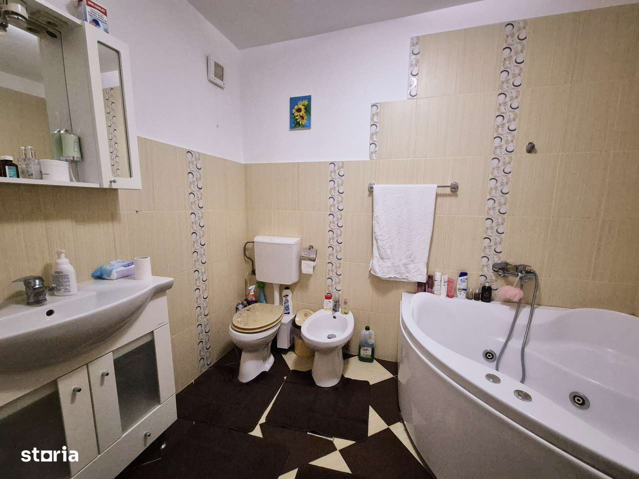 Apartament cu 4 camere / bloc nou - Imagine principală: 5/15