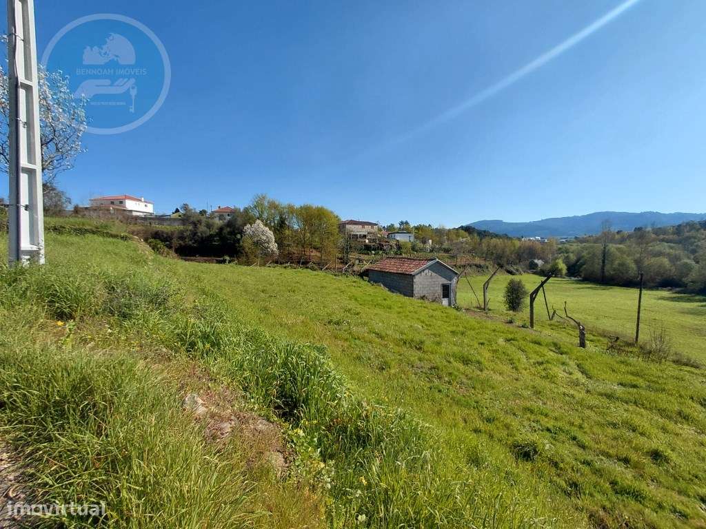 Casa Geminada T3 com Terreno Outerinho, Cabeceiras de Basto-30