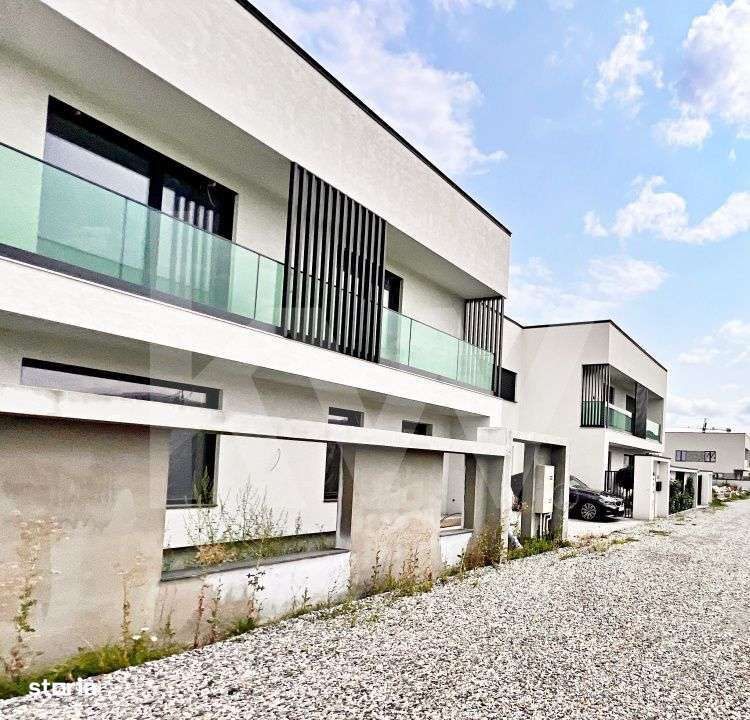 De vanzare casa tip duplex cu garaj in Selimbar, Sibiu – constructie - Imagine principală: 3/19