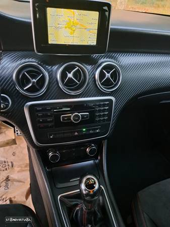 Mercedes-Benz A 200 CDi BE AMG Sport - 5