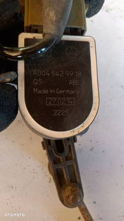 Czujnik poziomowania A0045429918 Mercedes E-klasa W212 - 1