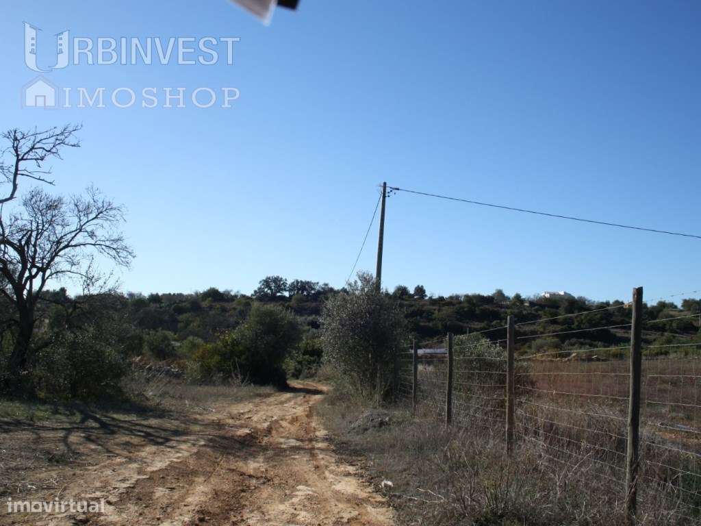 Terreno com ruína para reconstruir em Conceição-Faro, Algarve - Grande imagem: 3/7