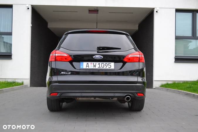 Ford Focus 2.0 TDCi Titanium ASS PowerShift - 6