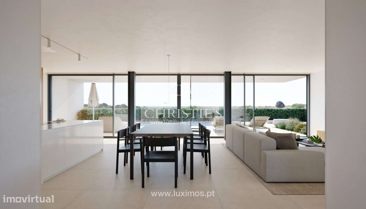 Moradia V4 de luxo, à venda, com piscina e vista mar, Lagos, Algarve - Grande imagem: 3/28