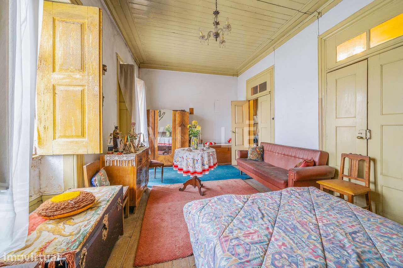 Moradia rústica em pedra para recuperar - Grande imagem: 4/22