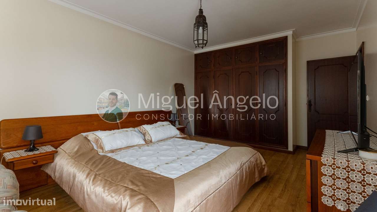 Moradia T3 com jardim, garagem e excelente espaço exterior na Torreira-21