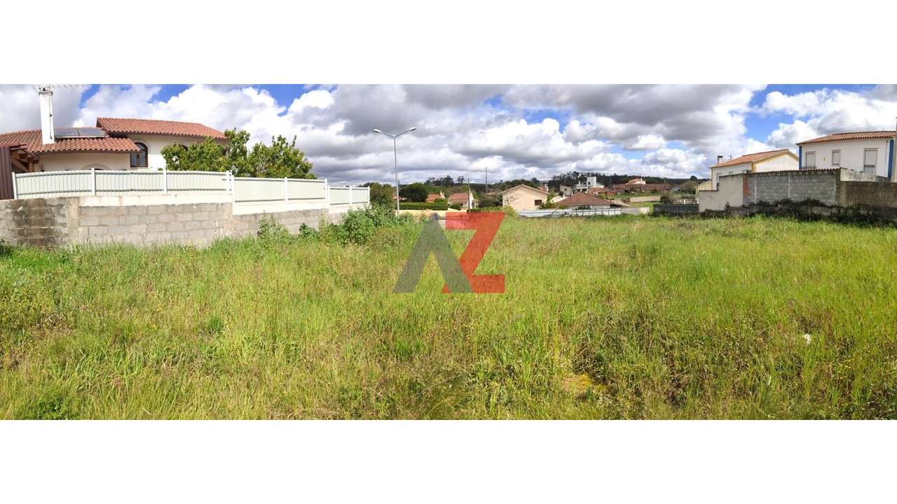 VENDE-SE TERRENO COM PROJETO APROVADO PARA MORADIA-5
