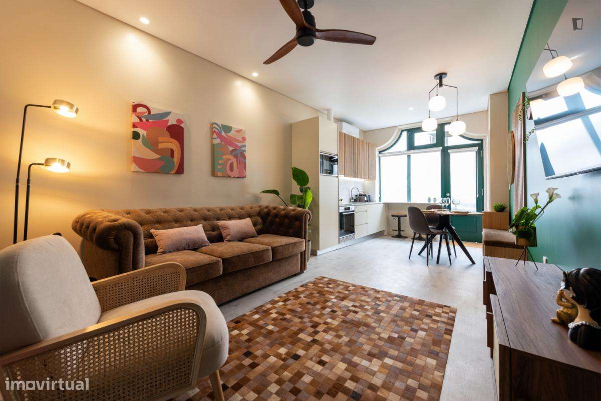 Apartamento com 1 quartos - localizado em Sé Porto - Grande imagem: 3/10