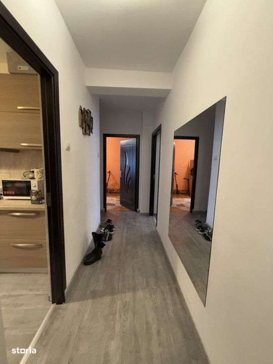 Apartament cu 2 camere decomandate, zona Mercur - Imagine principală: 4/6