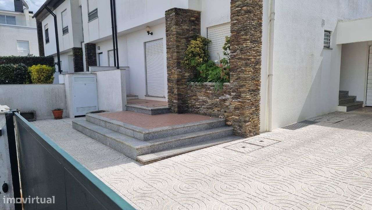 Moradia de Charme em Ofir-39