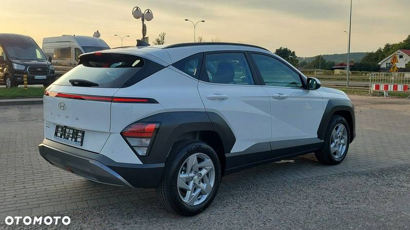 Hyundai Kona - 4