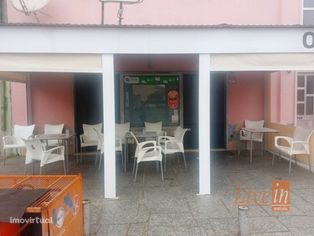 Café/Restaurante em Maceira com Espla...