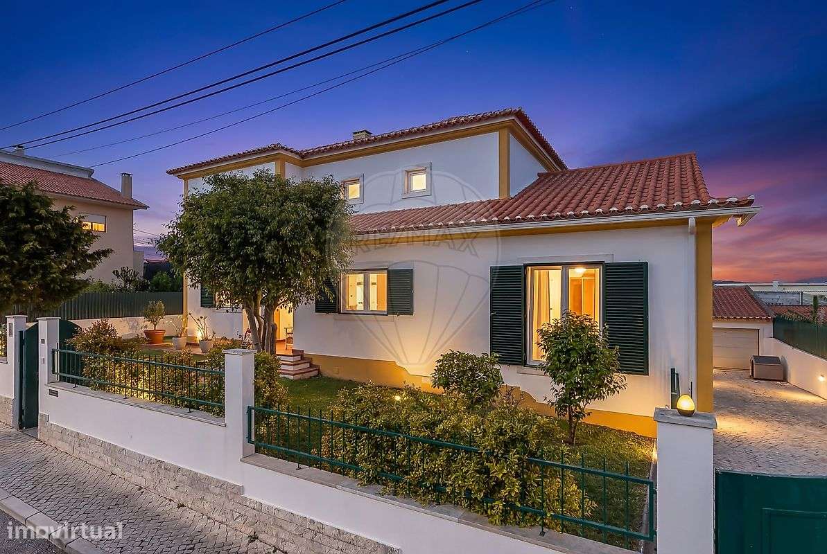 Moradia T4 para venda-49