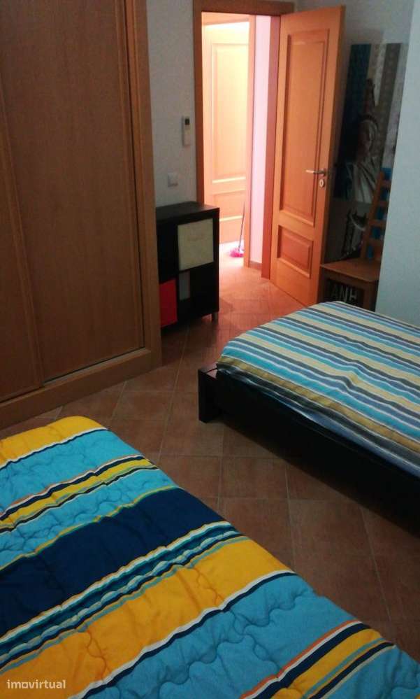 Fantástico apartamento T3, com boas áreas, Santa Luzia - Grande imagem: 4/54