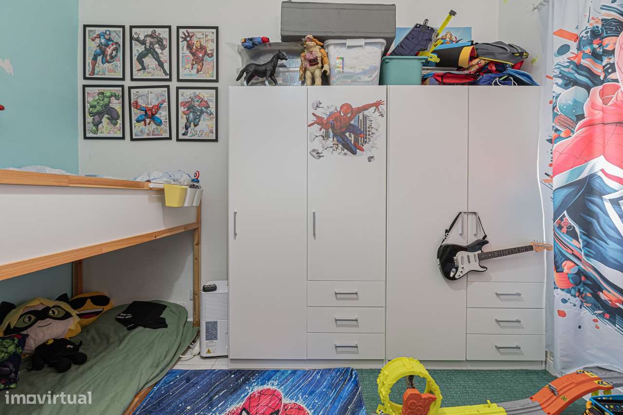 Apartamento T2 em RC com Quintal no Seixal-18