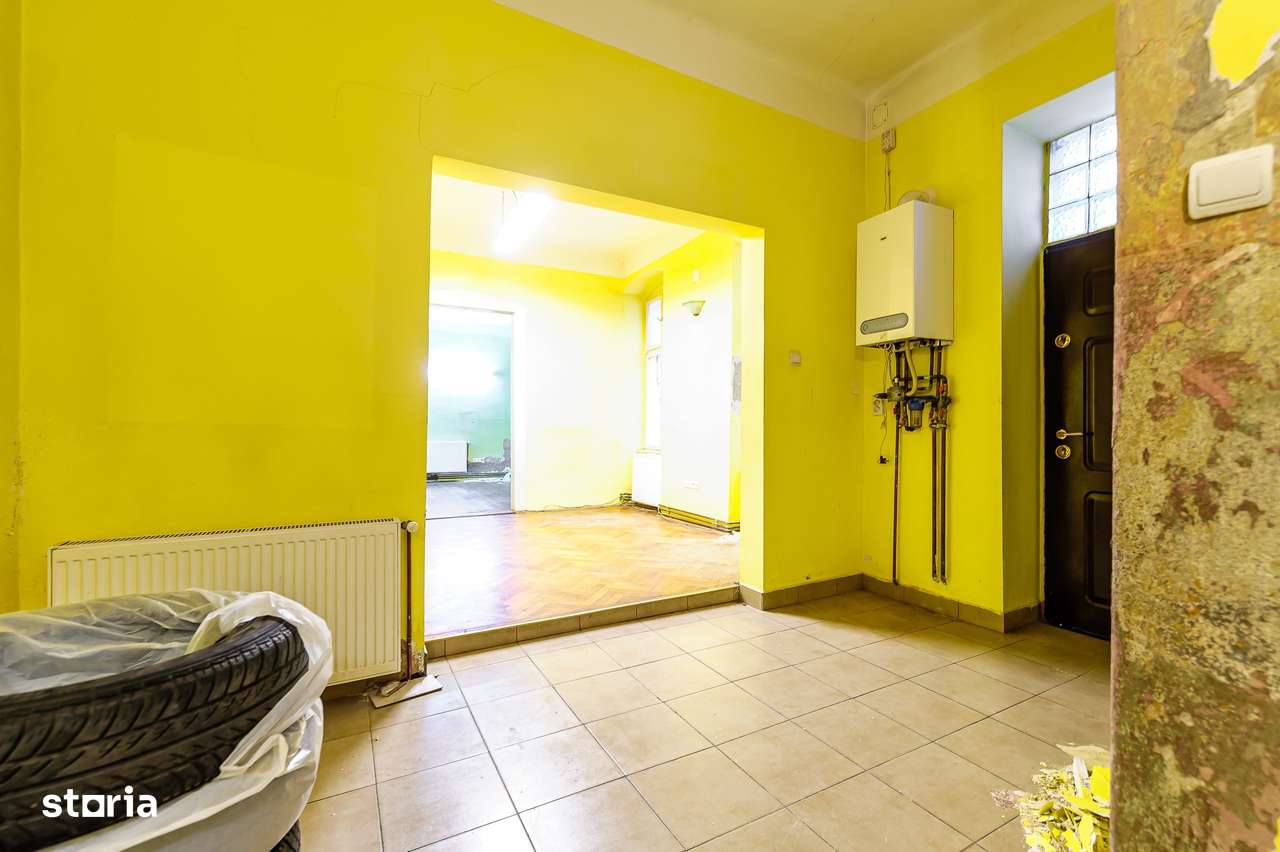 Spațiu de birouri situat pe strada N. Bălcescu. - Imagine principală: 3/5