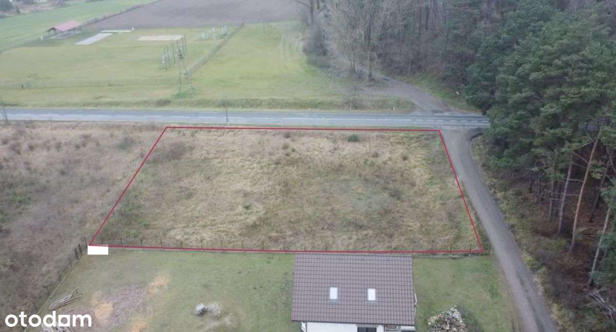 Piękna działka przy samym lesie niedaleko jeziora-1